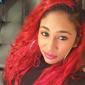 Meet your Posher, Kiersten